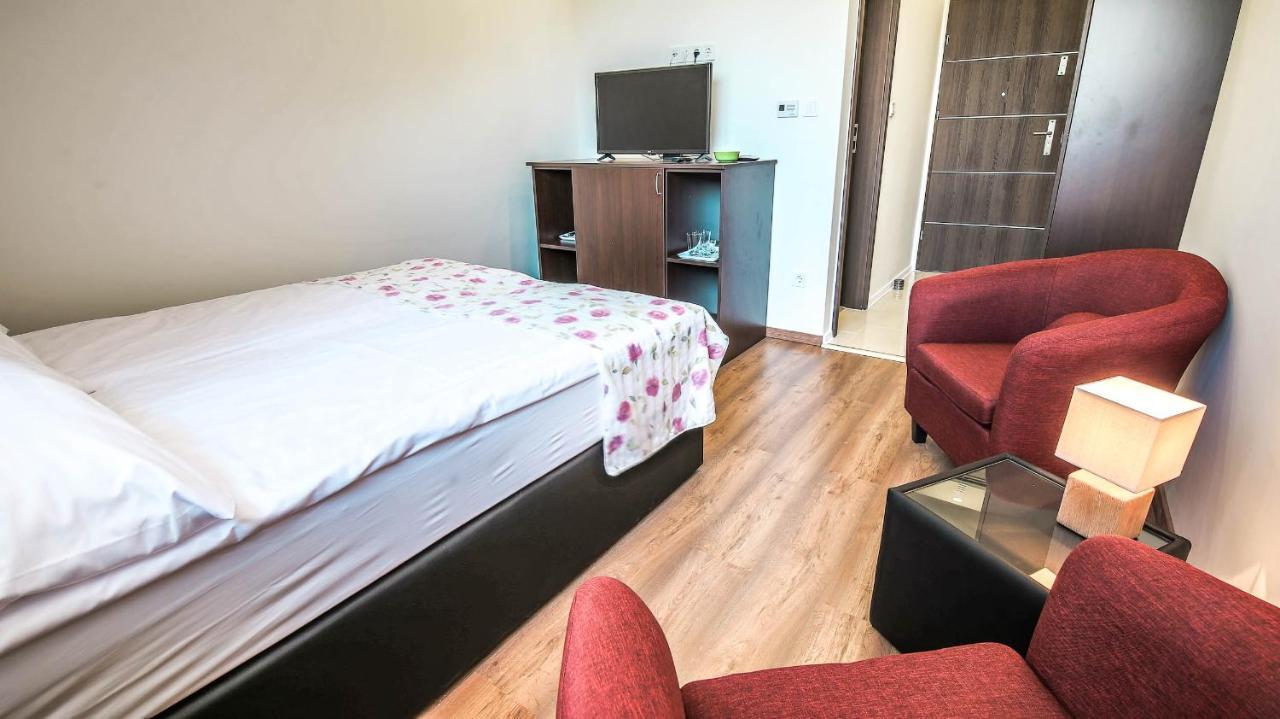 White Apartman Siófok Exterior foto